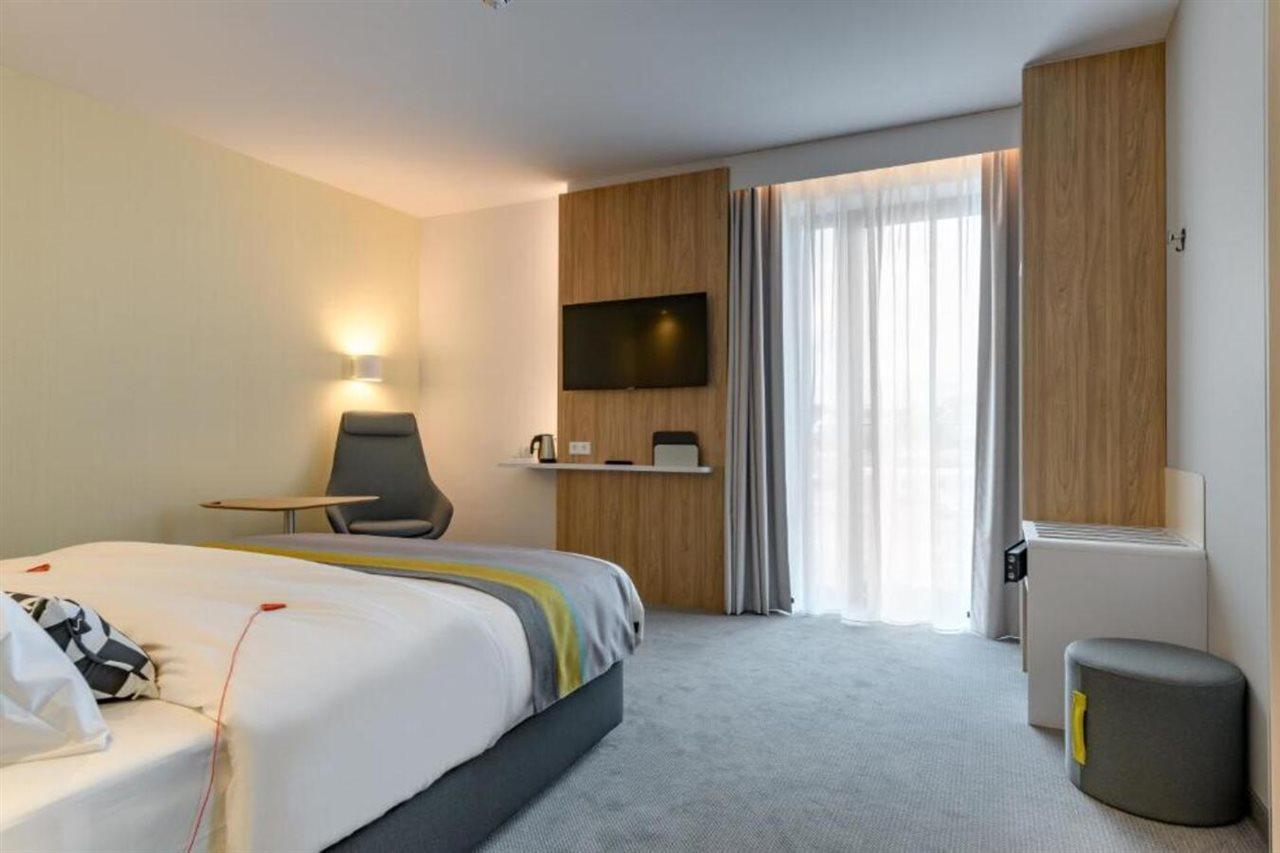 Holiday Inn Express - Fulda By Ihg エクステリア 写真