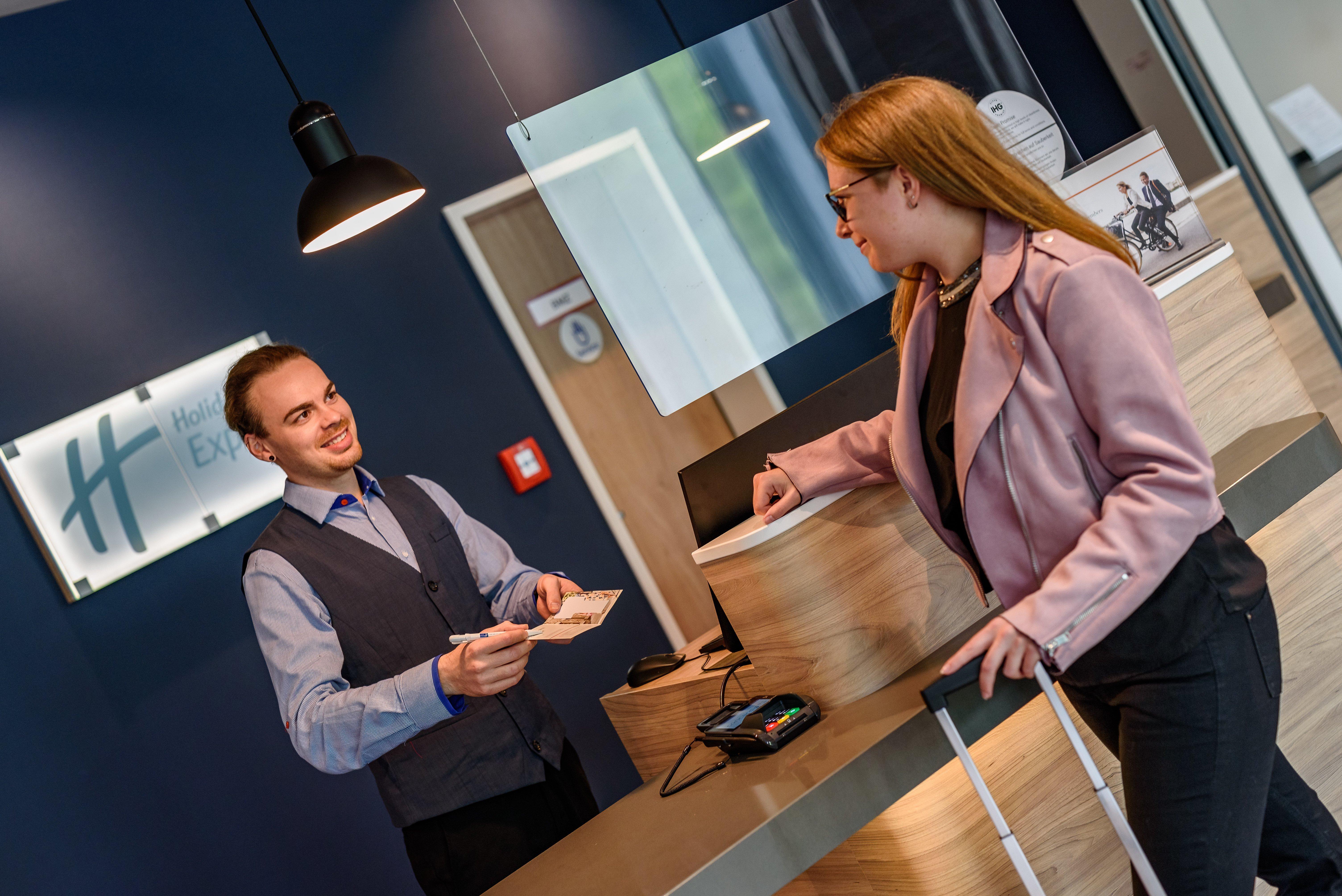 Holiday Inn Express - Fulda By Ihg エクステリア 写真